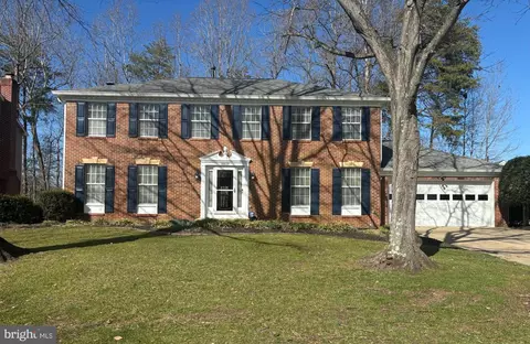 16609 Accolon Ct, Dumfries, VA 22025