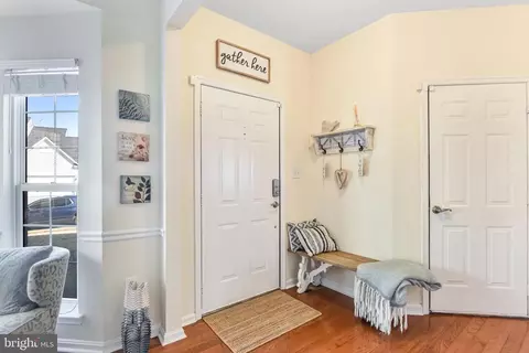 Entry Way - 5594 Hobsons Choice Loop, Manassas, VA 20112 photo 1 of 4