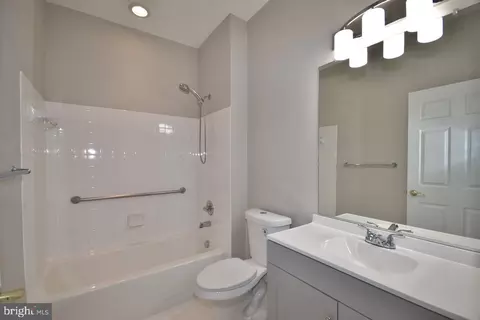 13094 Ormond Dr, Bristow, VA 20136 photo 15
