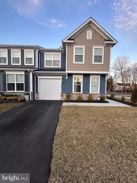 14041 Madrona Ln, Woodbridge, VA 22193