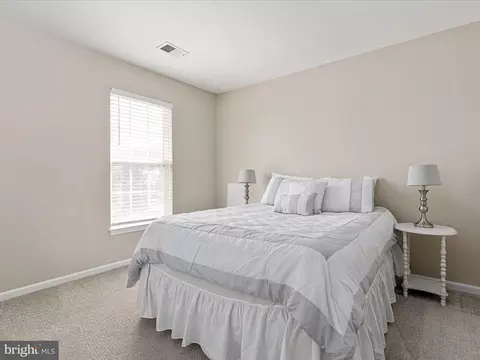 Bedroom - 9847 Rainleaf Ct, Bristow, VA 20136 photo 3 of 6