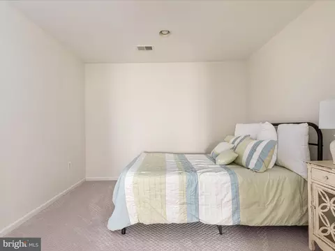 Bedroom - 9847 Rainleaf Ct, Bristow, VA 20136 photo 6 of 6