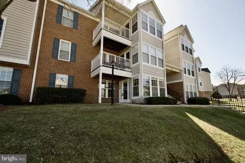 3630 Sherbrooke Cir #101, Woodbridge, VA 22192