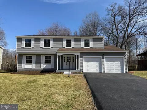 2186 Jennings St, Woodbridge, VA 22191