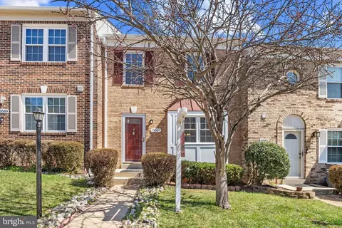 15591 Traverser Ct, Woodbridge, VA 22193