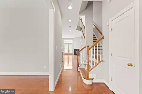 Entry Way - 9162 Ribbon Falls Loop, Bristow, VA 20136 photo 1 of 9