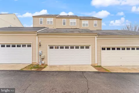 Exterior - 9162 Ribbon Falls Loop, Bristow, VA 20136 photo 6 of 11