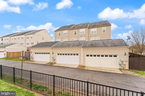 Exterior - 9162 Ribbon Falls Loop, Bristow, VA 20136 photo 8 of 11