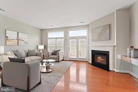 Living - 9162 Ribbon Falls Loop, Bristow, VA 20136 photo 6 of 13