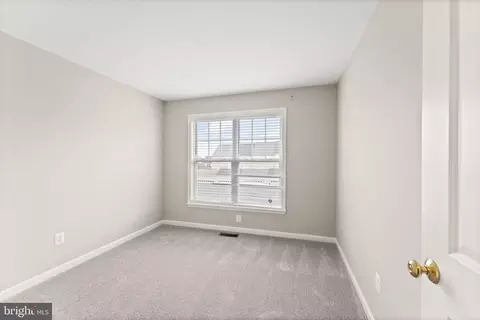Bedroom - 9162 Ribbon Falls Loop, Bristow, VA 20136 photo 1 of 8