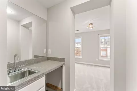 Entry Way - 9162 Ribbon Falls Loop, Bristow, VA 20136 photo 9 of 9