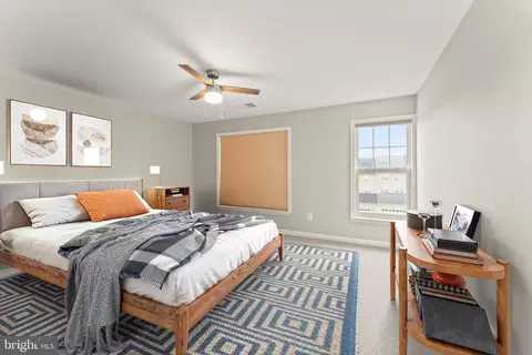Bedroom - 9162 Ribbon Falls Loop, Bristow, VA 20136 photo 5 of 8
