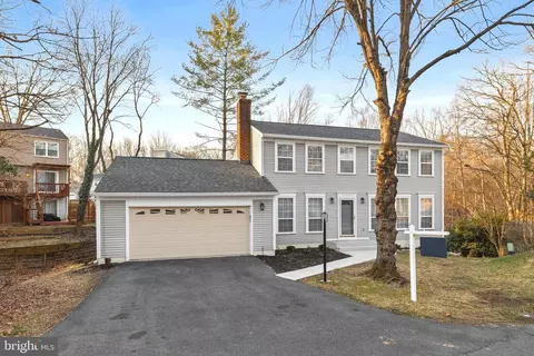 3491 Mount Burnside Way, Woodbridge, VA 22192