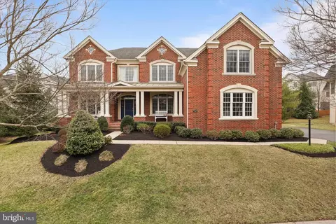 5346 Fishers Hill Way, Haymarket, VA 20169