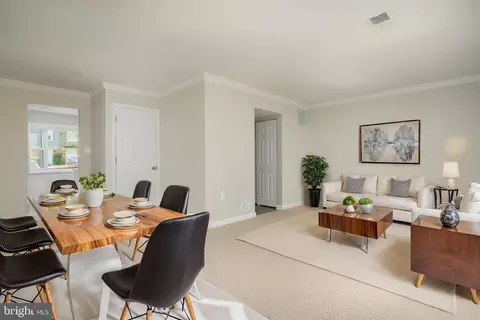 8133 Community Dr, Manassas, VA 20109 photo 10