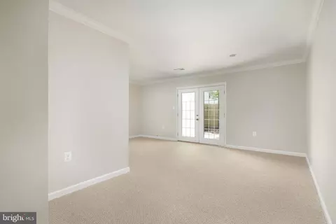 8133 Community Dr, Manassas, VA 20109 photo 12