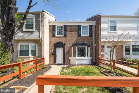 8133 Community Dr, Manassas, VA 20109 photo 33