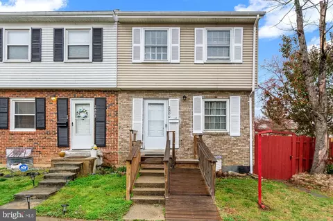 2800 Beechtree Ln, Woodbridge, VA 22191