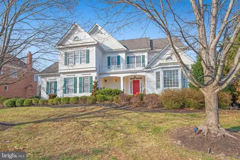 15944 Spyglass Hill Loop, Gainesville, VA 20155