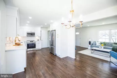 7657 Michelle Ct, Manassas, VA 20109 photo 7