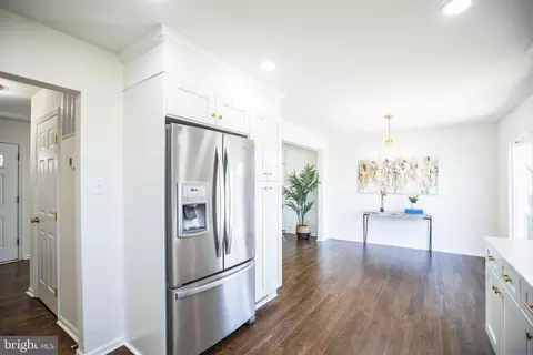 7657 Michelle Ct, Manassas, VA 20109 photo 6