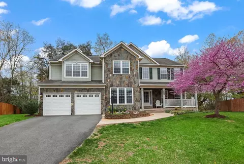 10117 Chokecherry Ct, Manassas, VA 20110