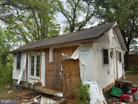 4109 Meyers Rd, Triangle, VA 22172 photo 3