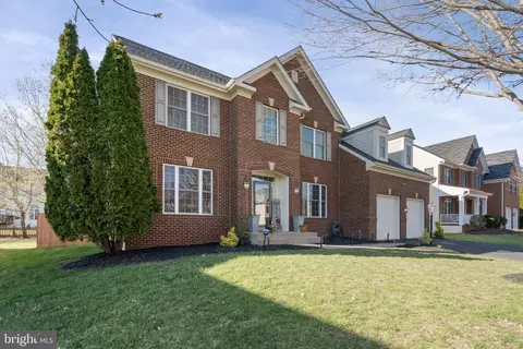 4016 Sapling Way, Triangle, VA 22172 photo 1