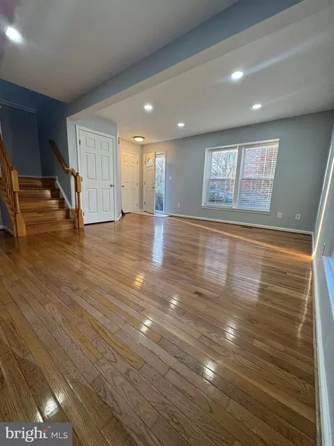 17439 Kagera Dr, Dumfries, VA 22025 photo 3