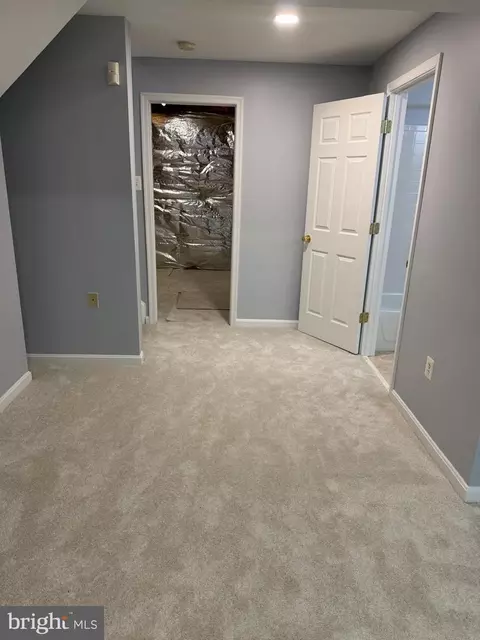17439 Kagera Dr, Dumfries, VA 22025 photo 23