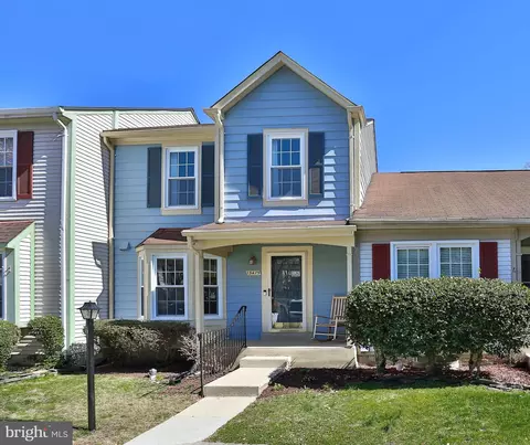 15475 Cliffview Dr, Dumfries, VA 22025