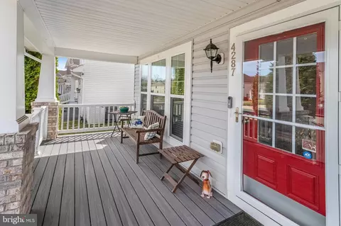 Exterior - 4287 Meyers Rd, Triangle, VA 22172 photo 4 of 10