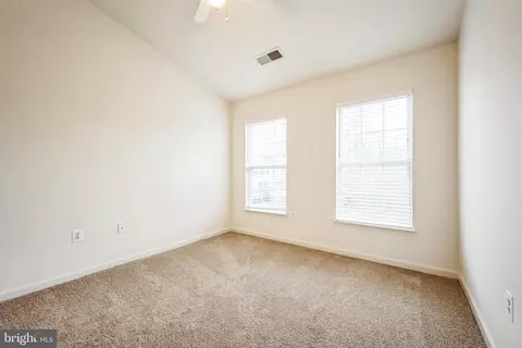 Bedroom - 5553 Hobsons Choice Loop, Manassas, VA 20112 photo 2 of 4