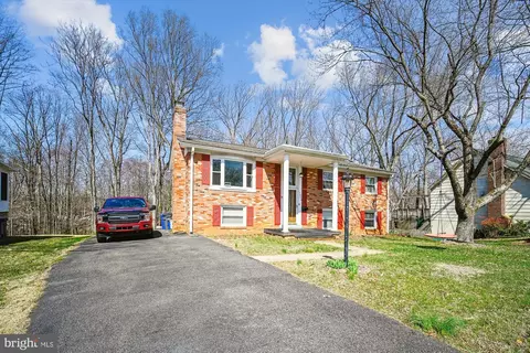 14806 Daley Ln, Woodbridge, VA 22193