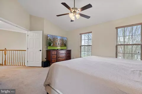 6754 Stapleton Pl, Gainesville, VA 20155 photo 19