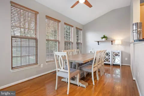 6754 Stapleton Pl, Gainesville, VA 20155 photo 14