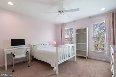 6754 Stapleton Pl, Gainesville, VA 20155 photo 25