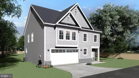 8317 Maplewood Dr, Manassas, VA 20111 photo 3
