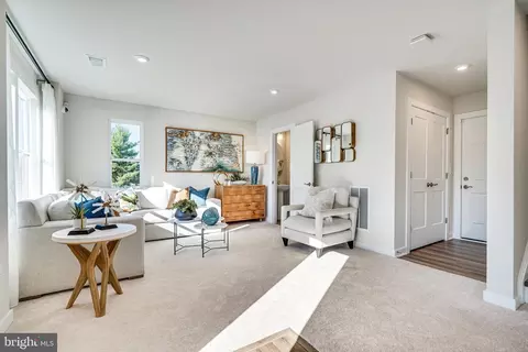 11248 Einstein St, Manassas, VA 20109 photo 5