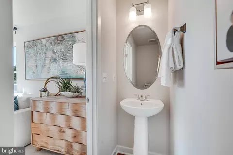 11248 Einstein St, Manassas, VA 20109 photo 6