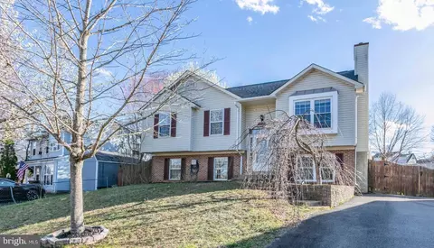 14328 Rabson Ct, Woodbridge, VA 22193