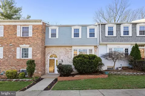 1401 Admiral Dr, Woodbridge, VA 22192