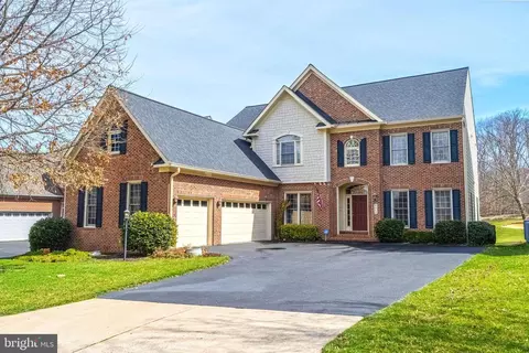 4443 Tuscany Ct, Woodbridge, VA 22192