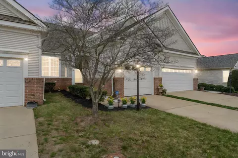 13975 Chelmsford Dr, Gainesville, VA 20155
