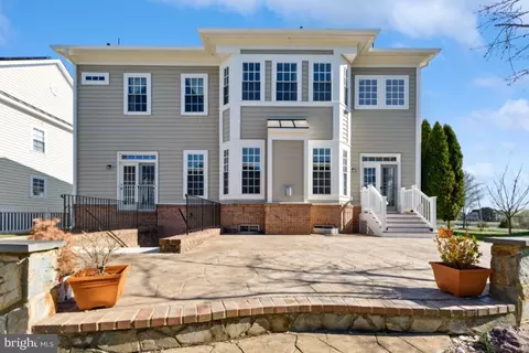 Exterior - 10918 Clara Barton Dr, Bristow, VA 20136 photo 6 of 6