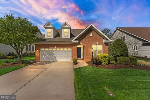6828 Tred Avon Pl, Gainesville, VA 20155