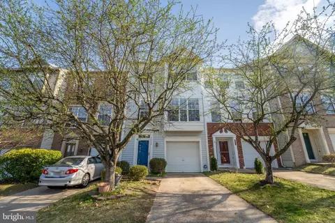 3959 Blysdale Ln, Woodbridge, VA 22192