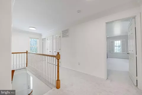 Entry Way - 10001 Silver Fox Trl, Manassas, VA 20111 photo 4 of 7