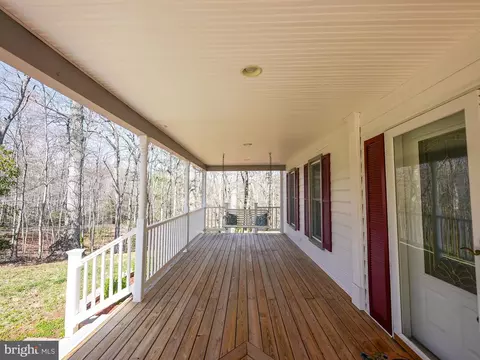 Exterior - 10001 Silver Fox Trl, Manassas, VA 20111 photo 10 of 15