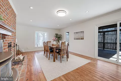 Dining - 10001 Silver Fox Trl, Manassas, VA 20111 photo 2 of 4